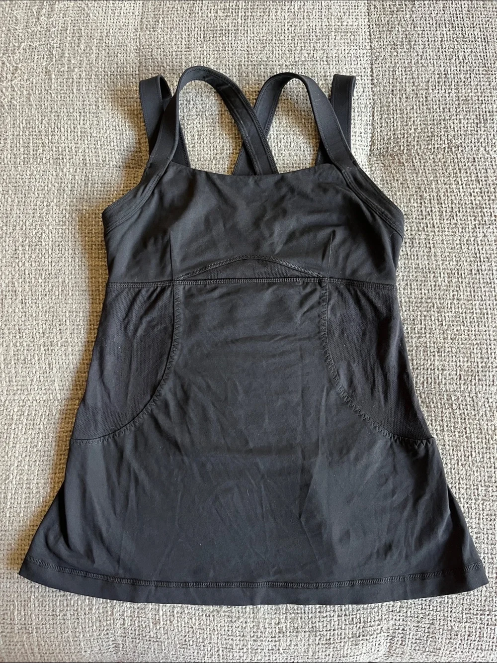 LULULEMON Chaturanga Tank!
